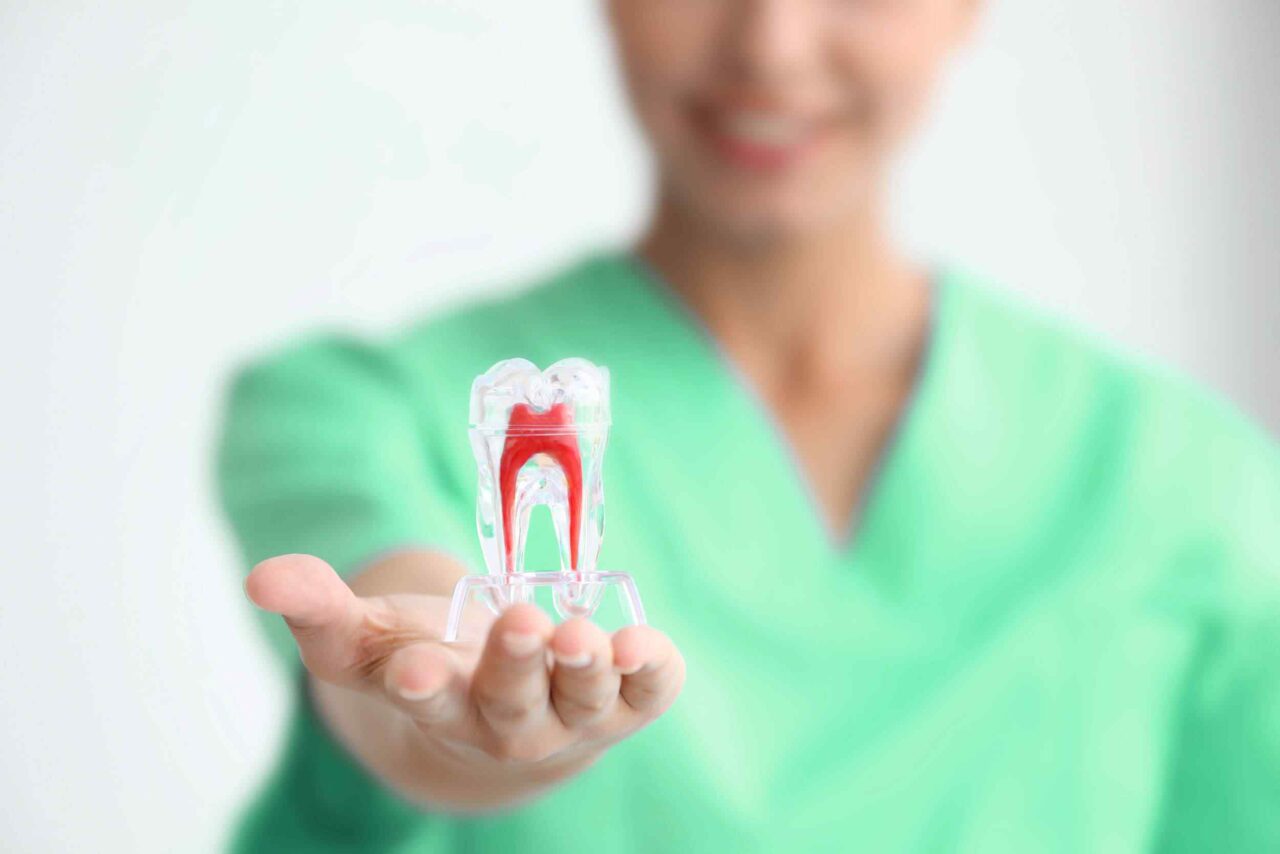 https://krishdentalcare.com/wp-content/uploads/2020/01/post-14-1280x854.jpg