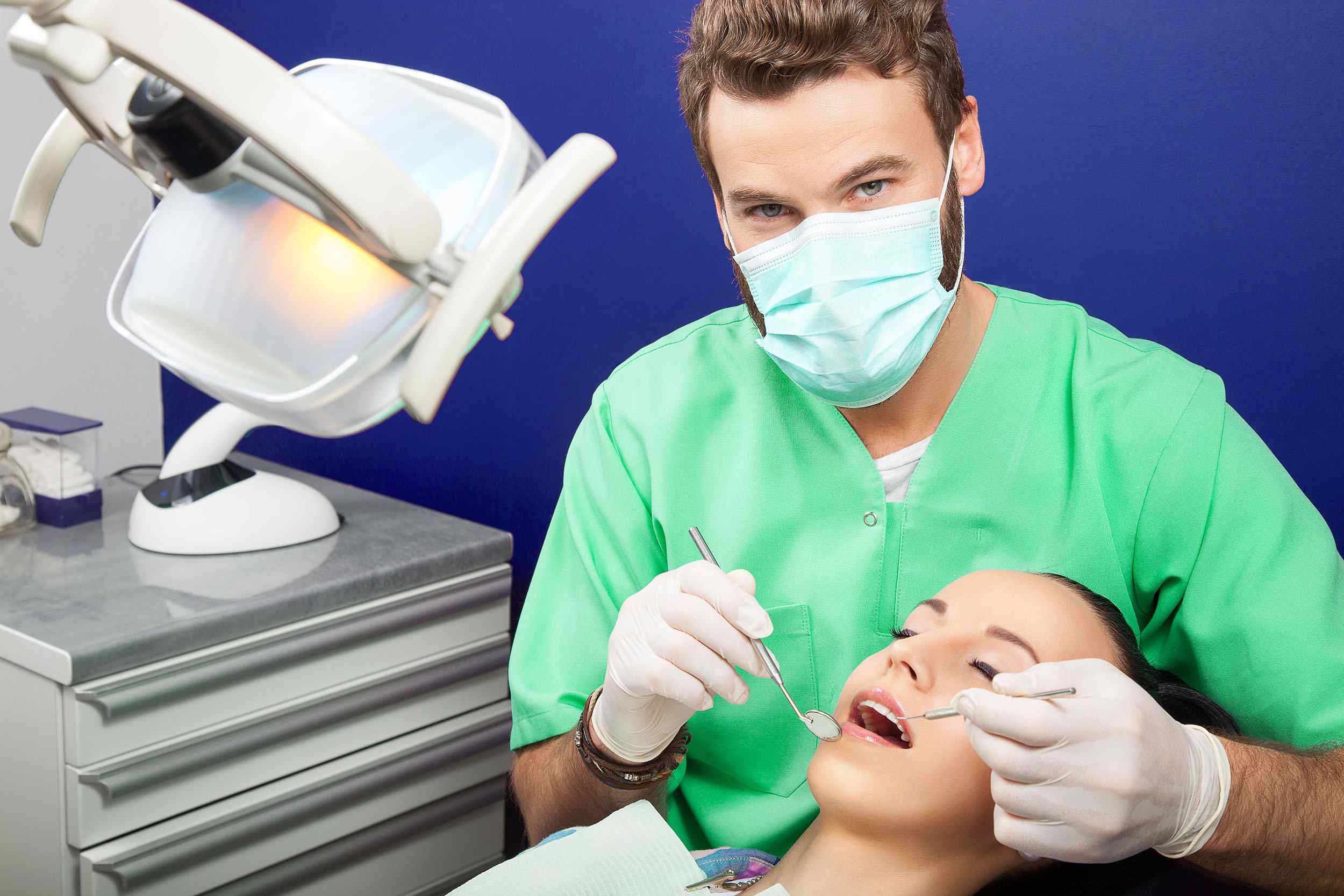 https://krishdentalcare.com/wp-content/uploads/2020/02/img-testimonials.jpg